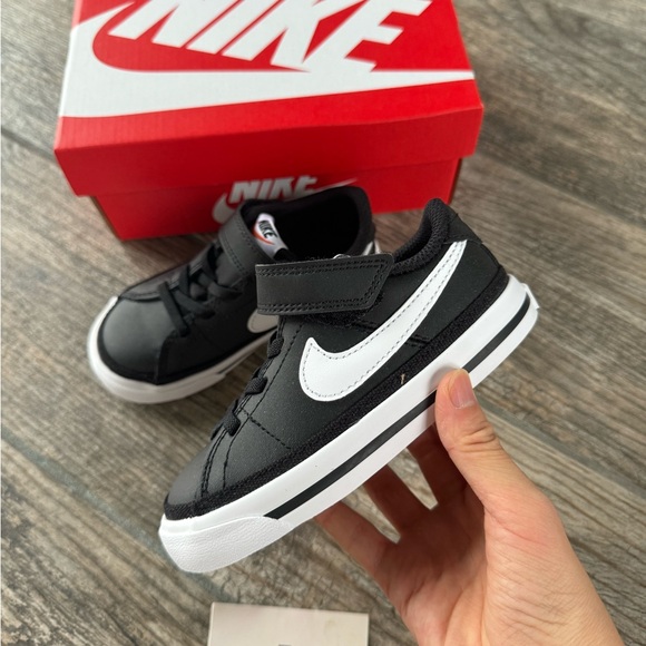 Brand New Nike Kids’ Court Legacy Low Top Sneakers Toddler - Picture 5 of 11